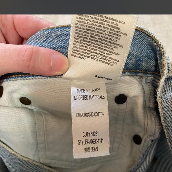 Agolde 90’s Jeans! - Picture 7 of 7